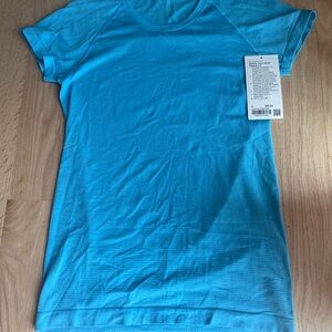 lululemon athletica Swiftly Tech Short Sleeve 2.0 - kayak blue light